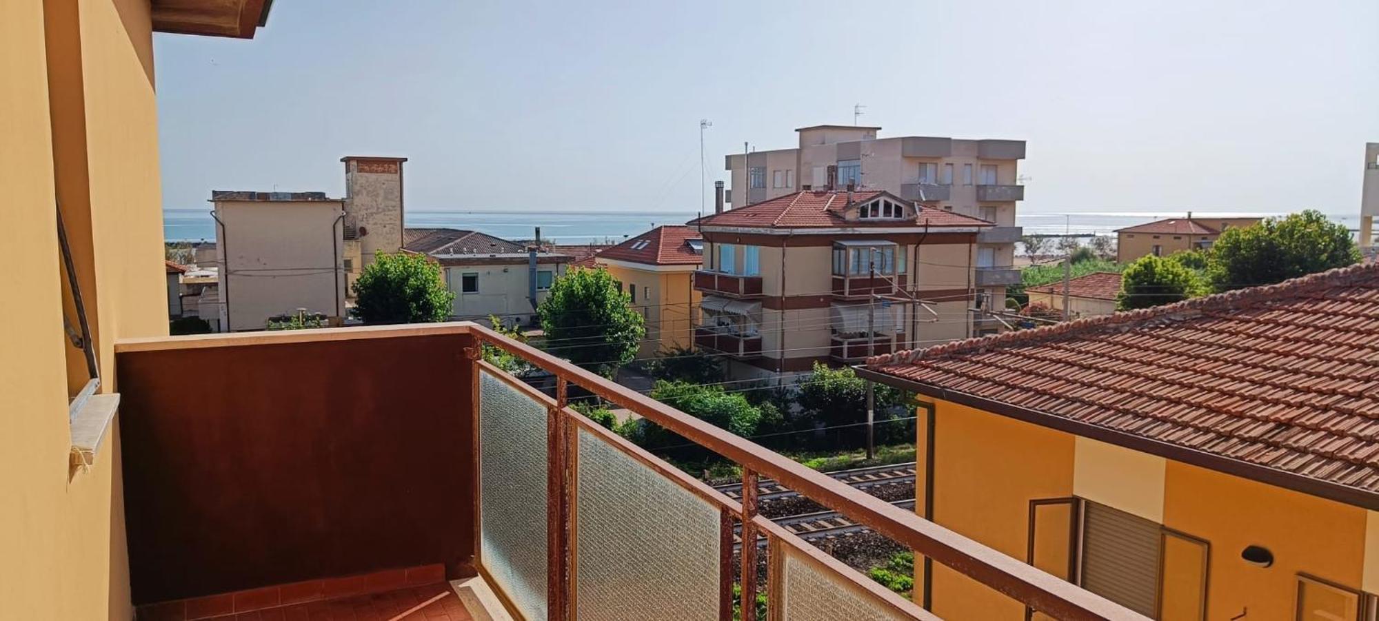 Se041 - Senigallia, Quadrilocale Accessoriato A 150Mt Dal Mare Ngoại thất bức ảnh